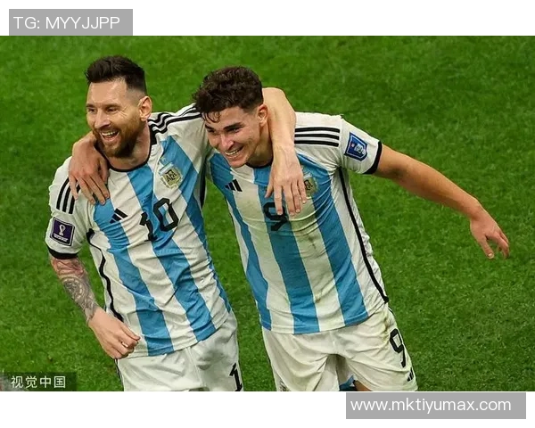 阿尔瓦雷斯追平梅西脚步2025年已为俱乐部和国家队攻入27球