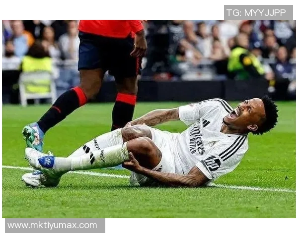 皇马官方宣布米利唐右腿内收肌受伤预计缺阵两到三周