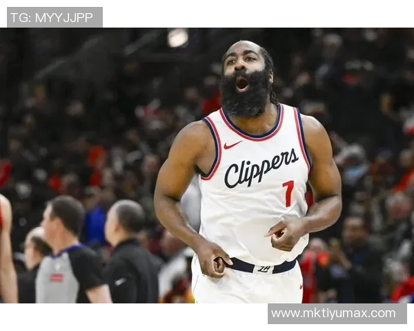 裁判报告确认哈登遭受犯规但球迷心中无奈与失望难以平复